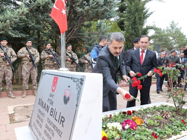 18 Mart Çanakkale Deniz Zaferi ve Şehitler Günü Nedeniyle Tokat Belediye Başkanı Av.Eyüp EROĞLU’nun Anma Mesajı