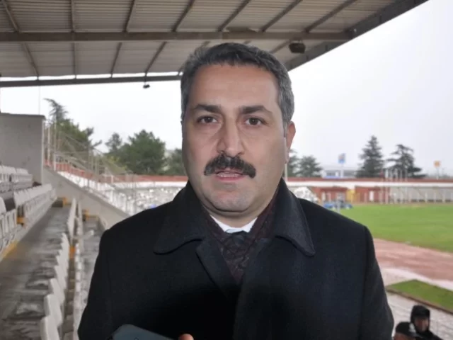 BELEDİYE BAŞKANI EYÜP EROĞLU: “MEŞALELERİMİZİ YAKALIM, ŞAMPİYONLUĞUMUZ YAKIN”