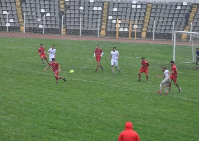 GÜZEL FUTBOL… TEBRİKLER TOKAT BELEDİYE PLEVNESPOR, TEBRİKLER