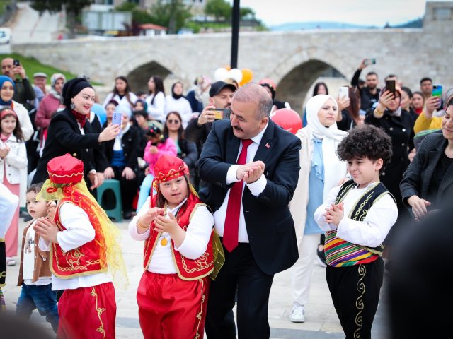 Engelliler Haftası Nedeniyle Hıdırlık Sosyal Tesislerinde Çocuklar İçin Etkinlik Düzenlendi