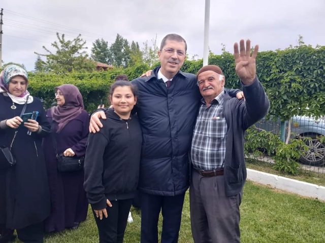 Ak Parti Tokat Milletvekili ve Adayı Av. Mustafa Arslan’a Şenyurt ve Turhal’da Vatandaşların Yoğun İlgisi