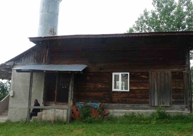 Köylüler Tarafından Yapılan Cami 118 Yıldır İbadete Devam Ediyor