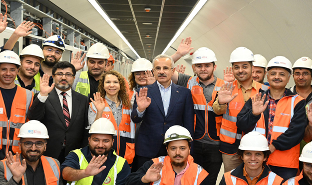 ULAŞTIRMA VE ALTYAPI BAKANI ABDULKADİR URALOĞLU KAYAŞEHİR-İSTANBUL HAVALİMANI METRO HATTINDA İNCELEMELERDE BULUNDU