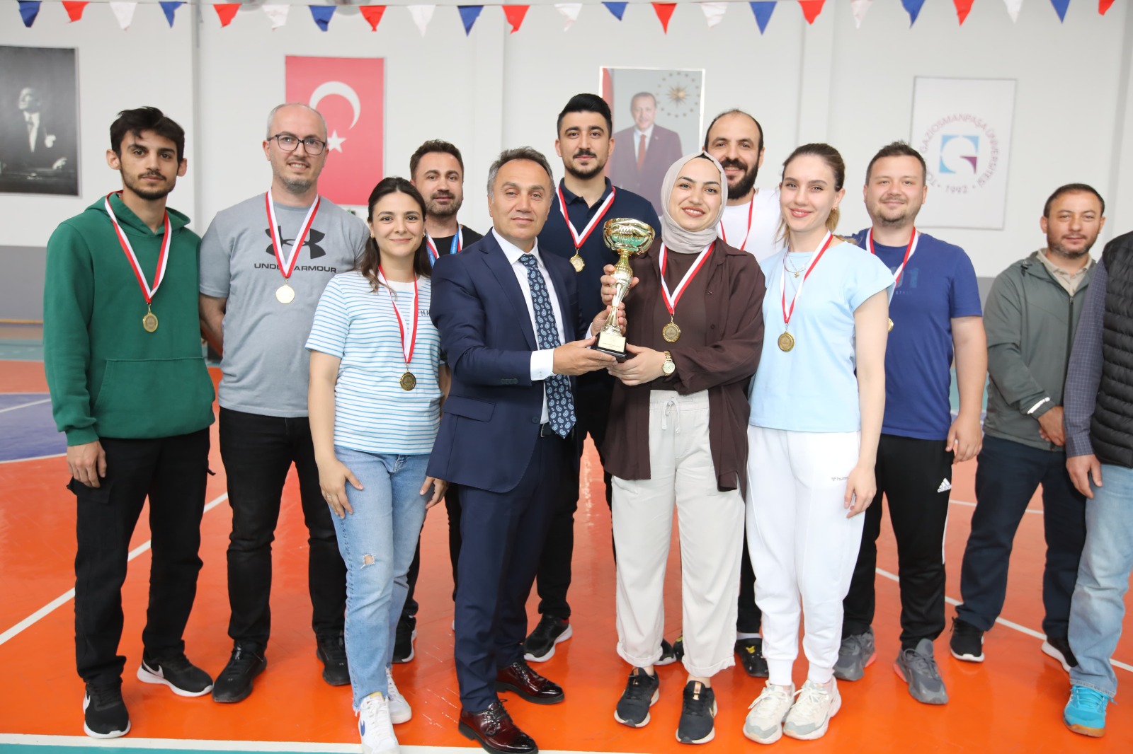 Tokat Gazi Osman Pasa Universitesi Bahar Turnuvalari Sonlandi