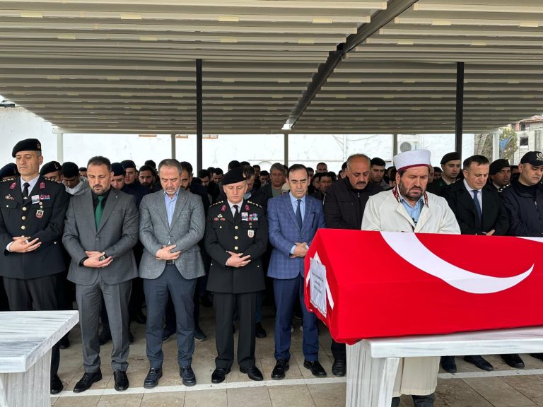 Jandarma Uzman Onbaşı Melih Bayraktutar Son Yolculuğuna Uğurlandı