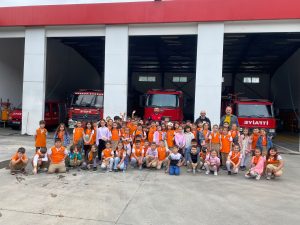 Tokat Belediyesi’nden miniklere itfaiye eğitimi: Cumhuriyet İlkokulu öğrencileri misafir edildi