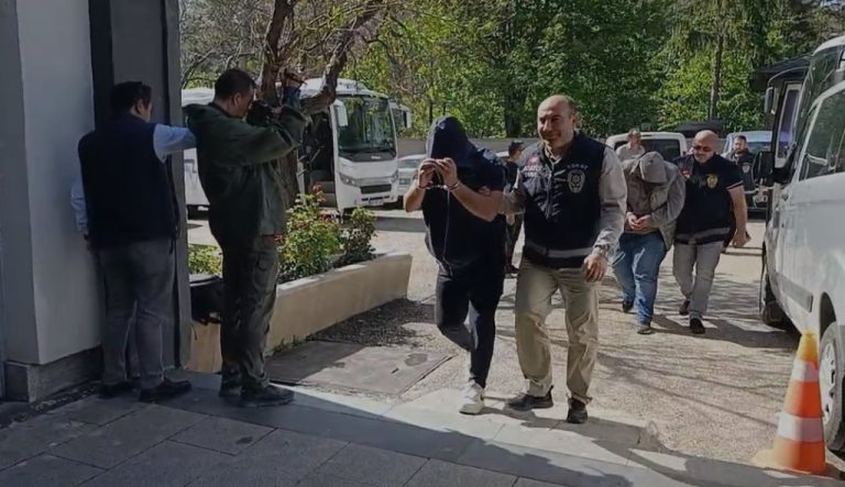 ❝Yediemindeki usulsüz araç ticaretine darbe❞