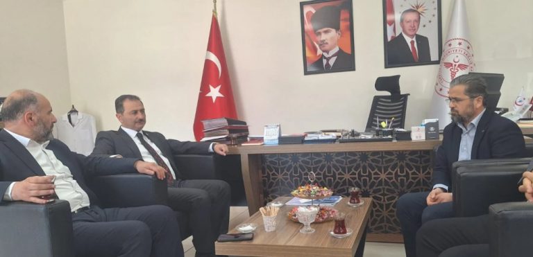 AK Parti Tokat Milletvekili Cüneyt Aldemir’den Hastane Ziyareti: Otopark Sorunu Gündemde