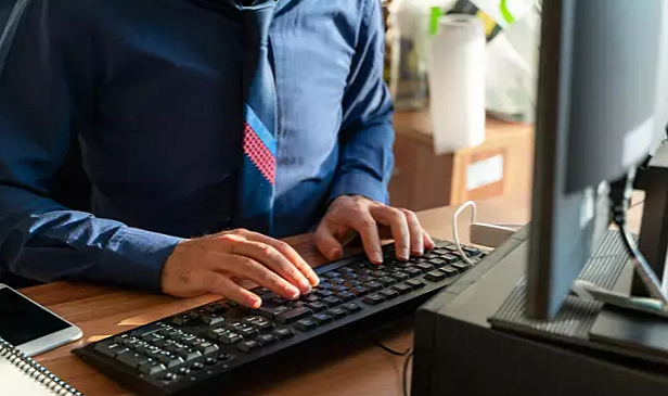 MEMURLARA YARI ZAMANLI ÇALIŞMA HAKKI 2025: Kimler yararlanabilir, başvurular ne zaman? Emekliliğe etkisi ne olacak?