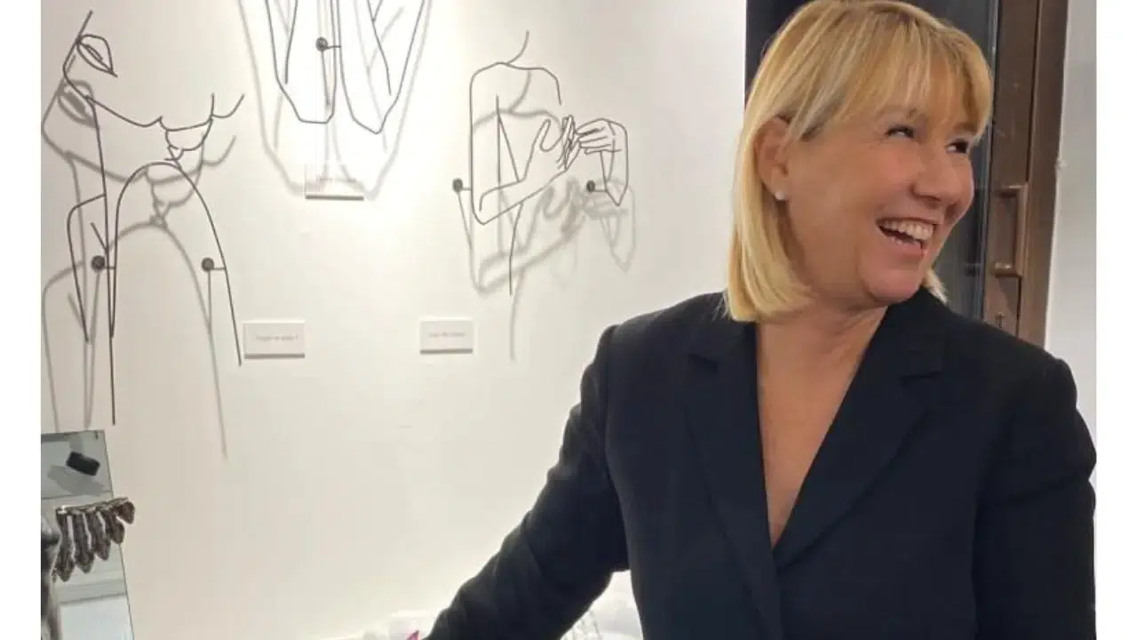 Lal Saran’ın Assos’taki Nişan Töreni: Moda ve Girişimcilik Mirası Yeni Nesle Devrediliyor