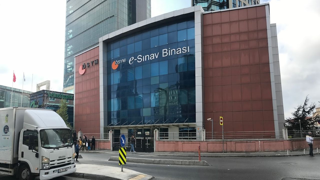ÖSYM’den Dijital Dönüşümde Yeni Adım: Sayıştay Eleme Sınavı E-Sınav Sistemine Taşındı
