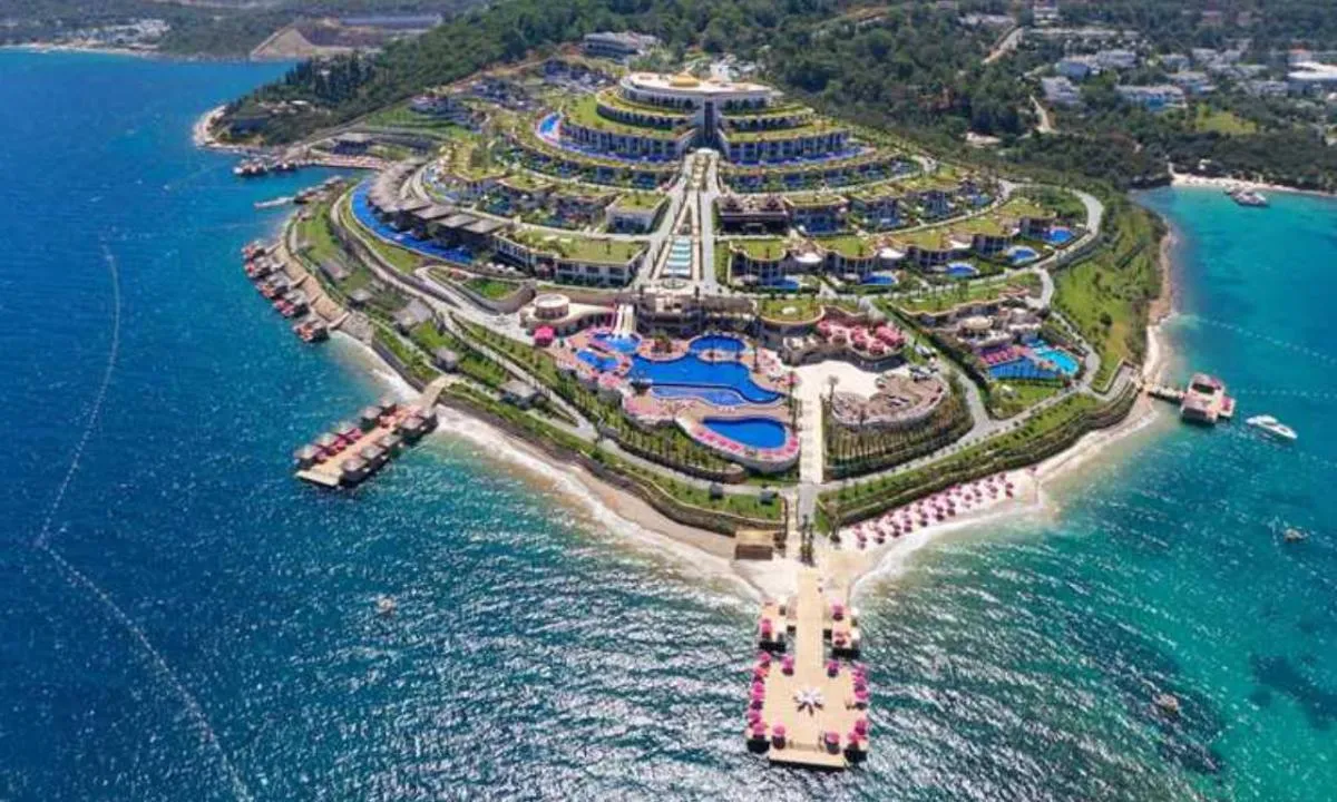 Paramount Otel kimin, sahibi kim? Neden kayyum atandı?