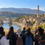 Zileli lise öğrencileri Hasankeyf’te tarih ve kültür kampına katıldı