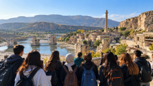Zileli lise öğrencileri Hasankeyf’te tarih ve kültür kampına katıldı